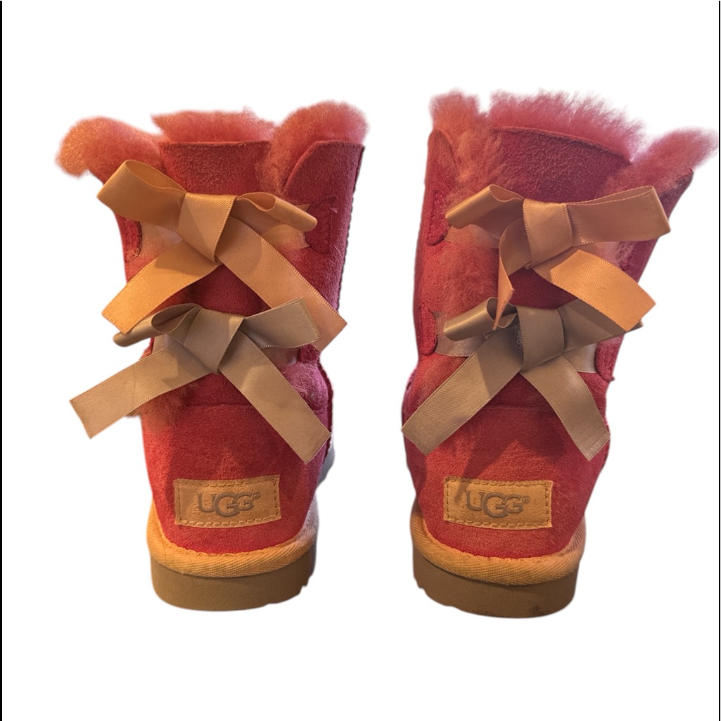 Ugg’s - Bailey Boot